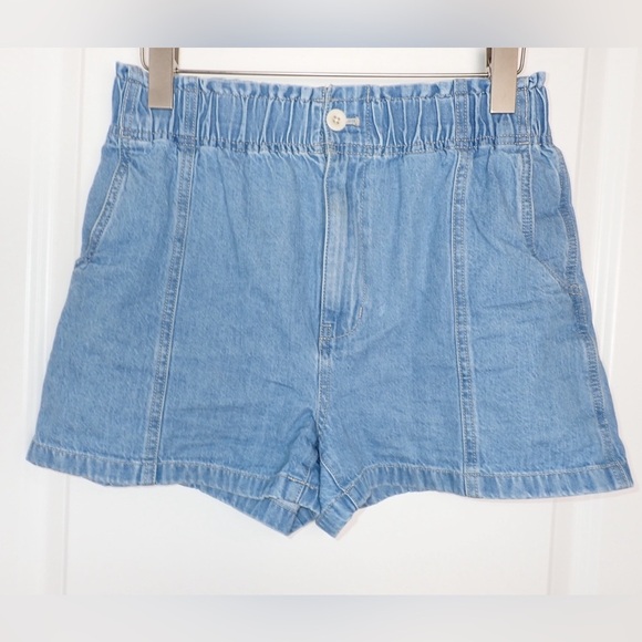 Madewell Denim Pul-On Paperbag Shorts in Bunten Wash size 26 - Picture 1 of 13